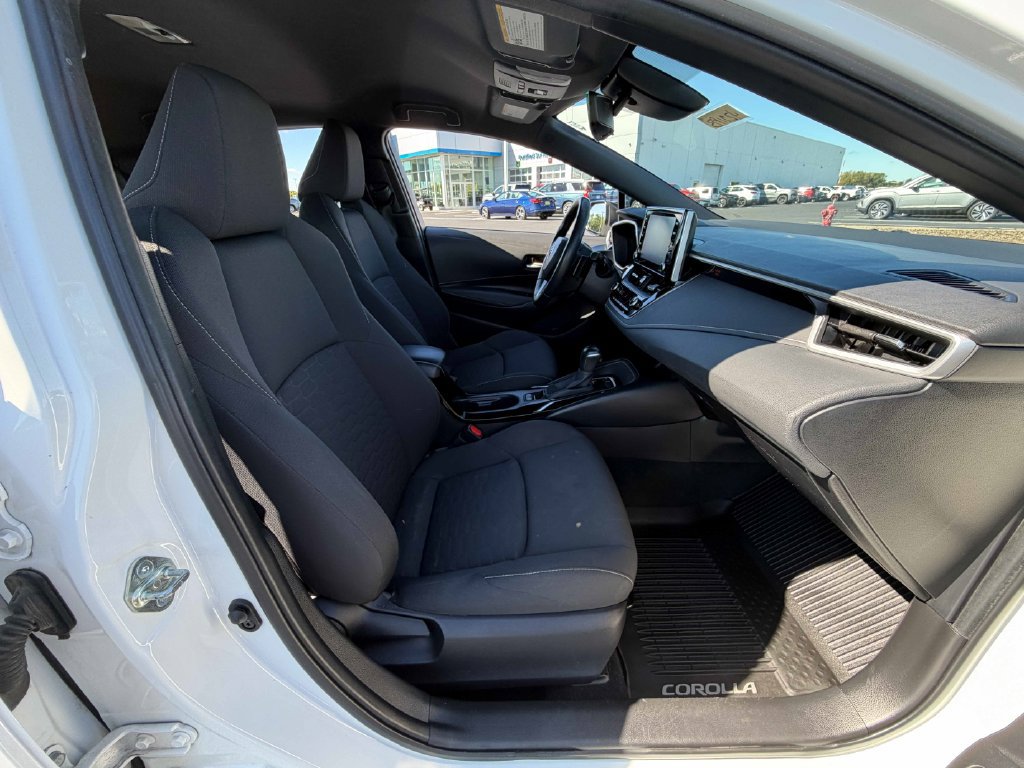 Used 2022 Toyota Corolla SE FWD image 22