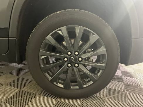 Used 2024 Chevrolet Traverse RS w/ LPO, Floor Liner Package AWD/4WD image 45