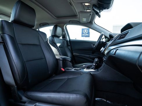 Certified 2018 Acura ILX w/ Premium Package image 16