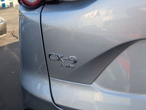 Used 2023 MAZDA CX-9 Touring Plus image 5