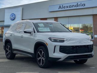 New 2026 Volkswagen Tiguan SE video 1