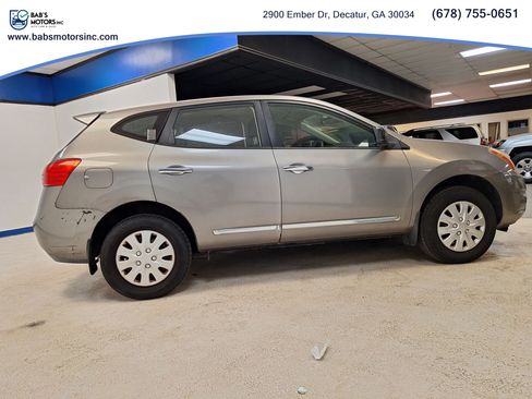 Used 2011 Nissan Rogue S AWD/4WD image 10