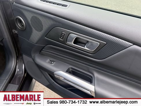 Used 2024 Ford Mustang GT Premium image 27
