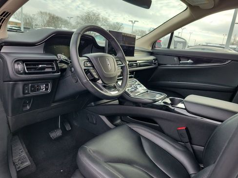 Certified 2023 Lincoln Nautilus AWD w/ Premium Package image 20