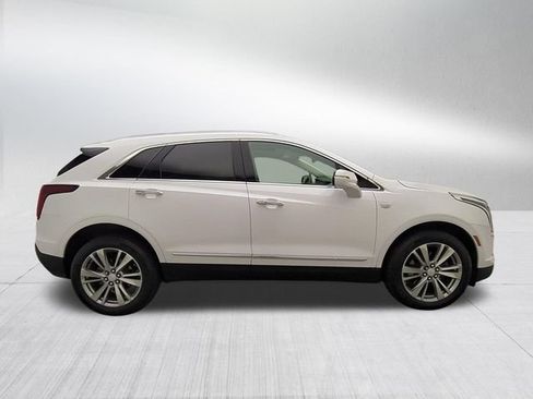 Certified 2024 Cadillac XT5 Premium Luxury w/ LPO, Floor Liner Package AWD/4WD image 4
