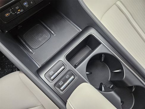 Used 2025 Hyundai Sonata SEL image 16