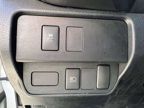 Used 2021 Toyota Tacoma SR image 16