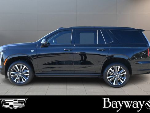 Certified 2025 Cadillac Escalade Sport w/ LPO, Floor Liner Package image 4