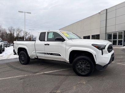 Used 2025 Toyota Tacoma SR w/ Towing Package