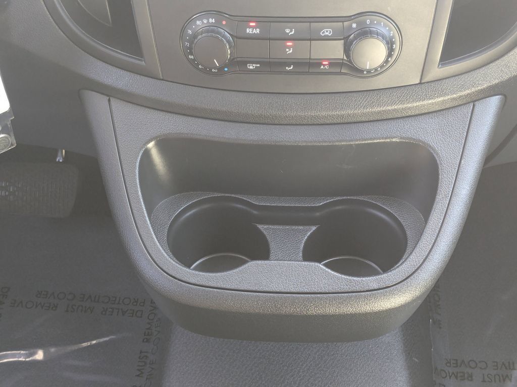 Used 2023 Mercedes-Benz Metris Passenger image 8
