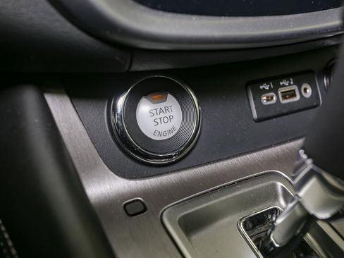 Used 2024 Nissan Murano SL image 32