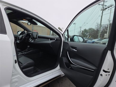Used 2021 Toyota Corolla XSE w/ Carpet Mat Package (TMS) image 28