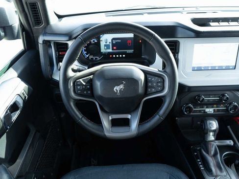 Used 2023 Ford Bronco Heritage Edition image 16