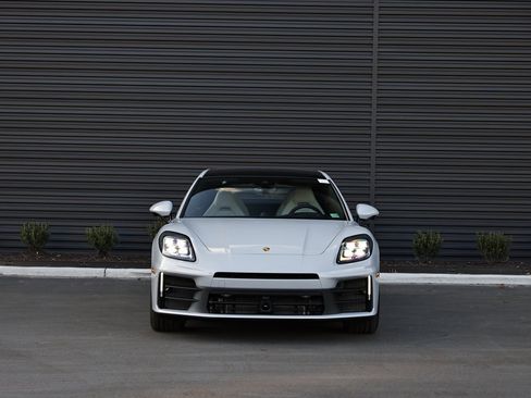 New 2026 Porsche Panamera 4 image 10