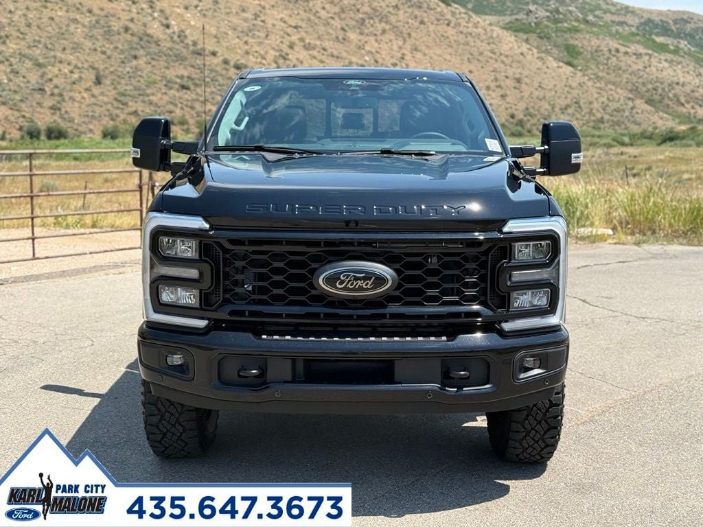 New 2026 Ford F350 Lariat w/ Tremor Off-Road Package AWD/4WD image 9