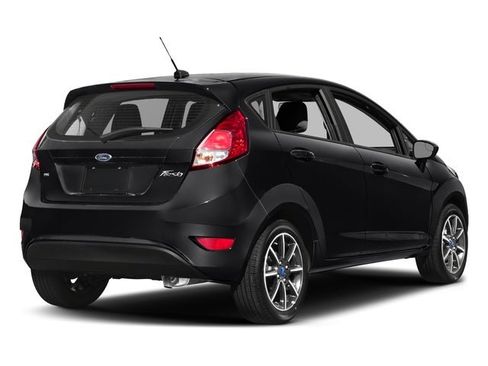 Used 2017 Ford Fiesta SE w/ Equipment Group 201A image 2