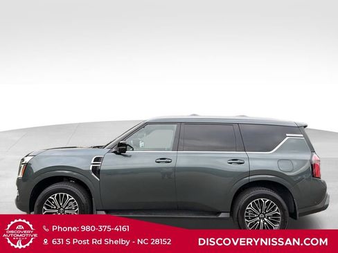 New 2026 Nissan Armada SL w/ Captain's Chari Seat Package image 4