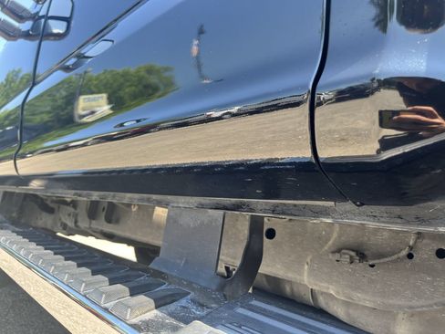 Used 2017 Ford F250 Lariat w/ Lariat Value Package AWD/4WD image 10