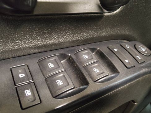Used 2019 Chevrolet Silverado 1500 W/T w/ WT Convenience Package AWD/4WD image 27