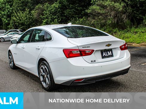 Used 2024 Chevrolet Malibu LT FWD image 5
