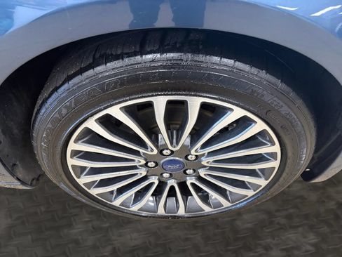 Used 2018 Ford Fusion Titanium AWD/4WD image 39