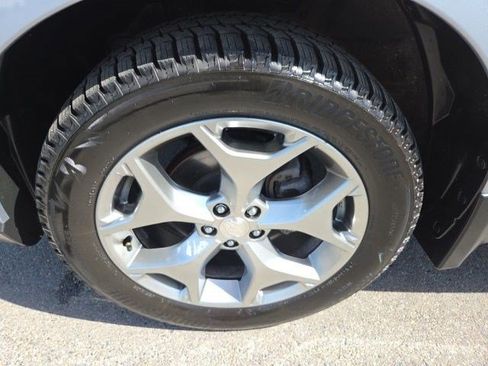 Used 2016 Subaru Forester 2.5i Touring w/ Eyesight & Navigation System AWD/4WD image 23