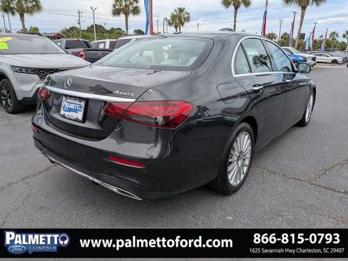 Used 2021 Mercedes-Benz E 350 4MATIC Sedan image 4