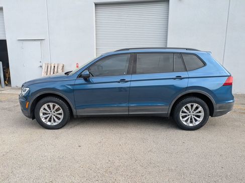 Used 2018 Volkswagen Tiguan S FWD image 9