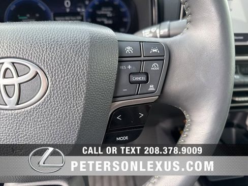 Used 2025 Toyota Camry XSE image 26