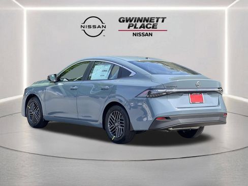 New 2026 Nissan Sentra SV w/ Floor Mat Package FWD image 20