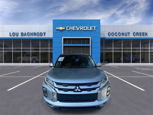 Used 2023 Mitsubishi Outlander Sport ES image 3