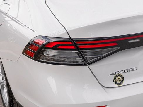 Used 2025 Honda Accord LX image 40