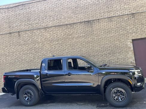 New 2026 Nissan Frontier PRO-4X w/ Pro Premium Package AWD/4WD image 4