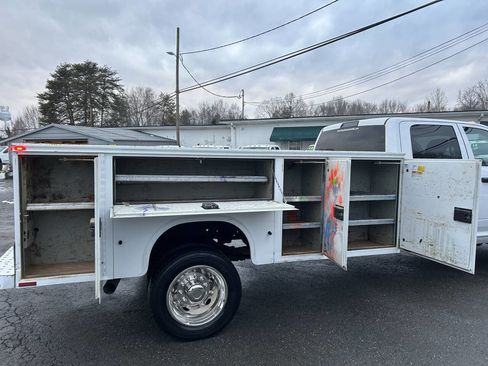 Used 2018 RAM 5500 Tradesman w/ Ambulance Prep Group image 12