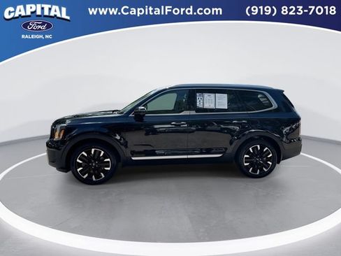 Used 2024 Kia Telluride SX Prestige w/ Towing Package AWD/4WD image 5