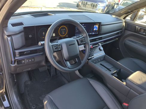 Certified 2025 Hyundai Santa Fe Calligraphy image 16