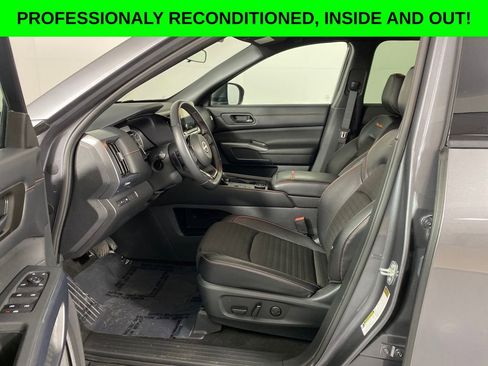 Used 2023 Nissan Pathfinder Rock Creek image 7