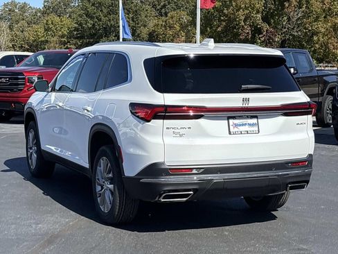 New 2026 Buick Enclave Preferred w/ LPO, Floor Liner Package image 5