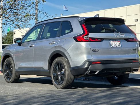 Used 2026 Honda CR-V Sport Touring image 5