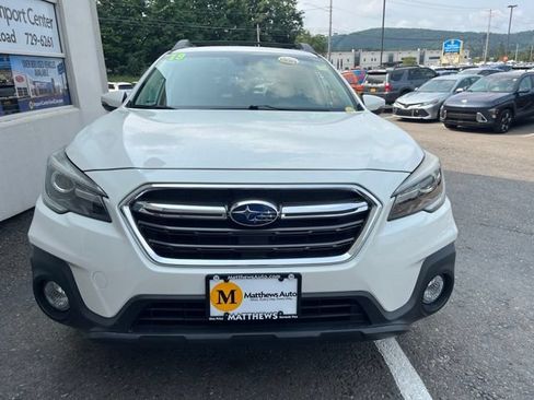 Used 2019 Subaru Outback 2.5i Limited AWD/4WD image 8