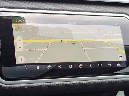 Used 2019 Land Rover Range Rover Velar S image 25