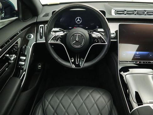Used 2024 Mercedes-Benz S 580 4MATIC Sedan image 10