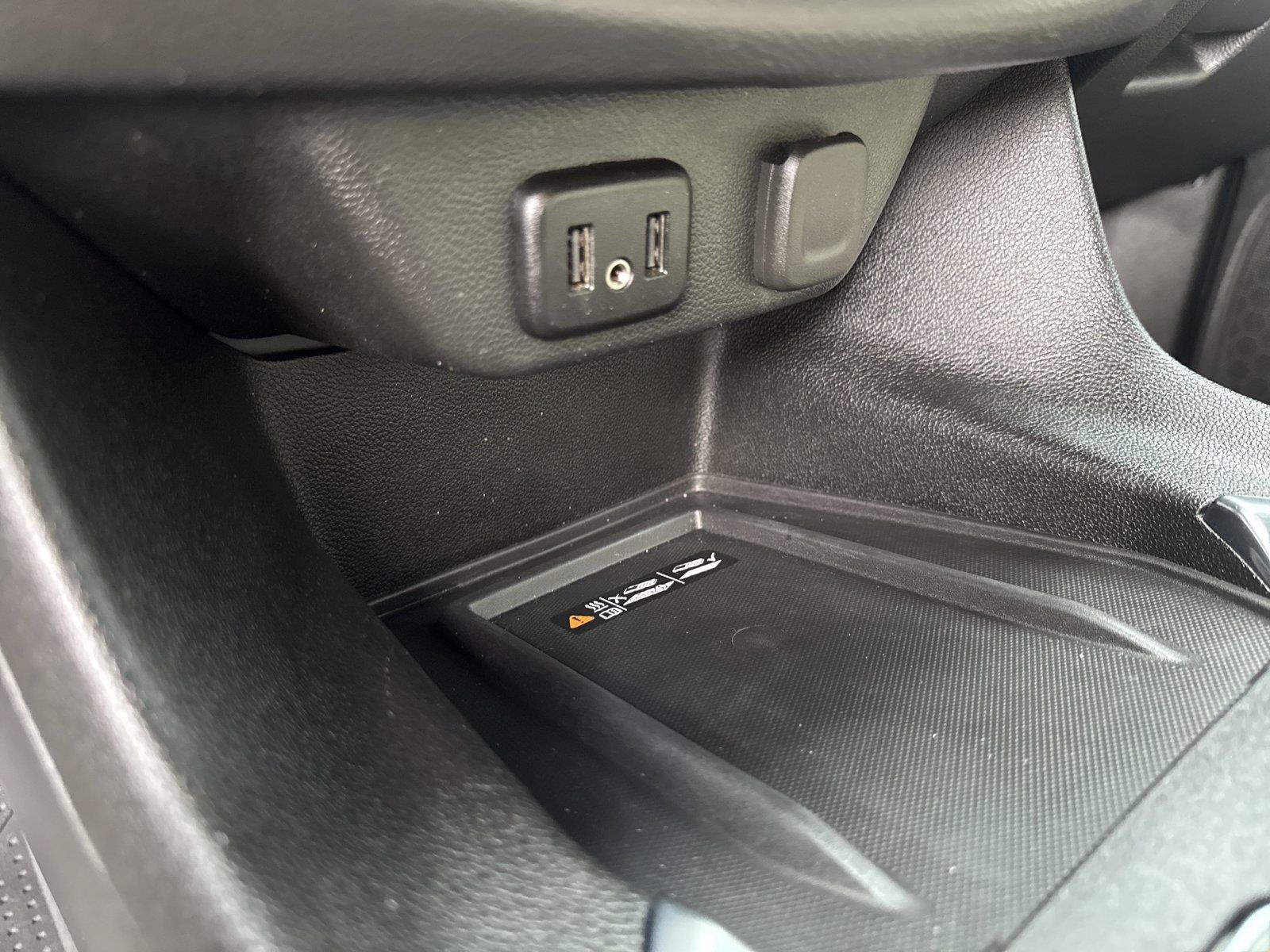 Used 2023 Chevrolet Traverse LT FWD image 27