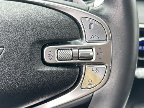 Used 2025 Genesis GV70 2.5T image 25