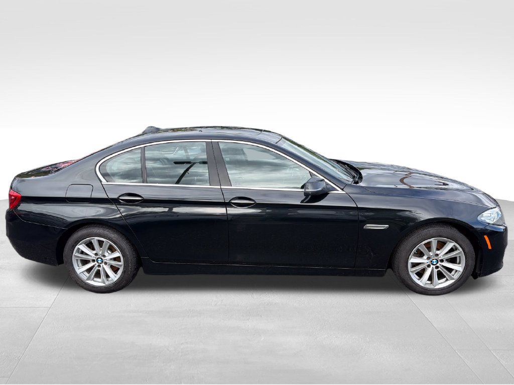 Used 2016 BMW 528i xDrive Sedan AWD/4WD image 8