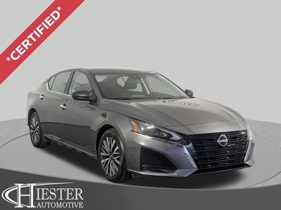 Used 2025 Nissan Altima 2.5 SV