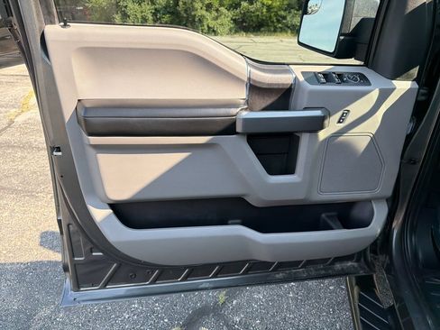 Used 2016 Ford F150 XLT w/ Trailer Tow Package AWD/4WD image 20