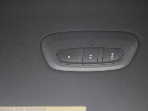 Used 2019 RAM 1500 Laramie w/ Sport Appearance Package image 14