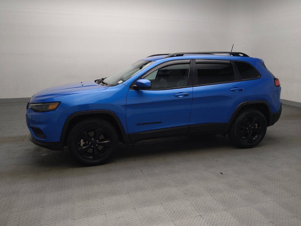 Used 2021 Jeep Cherokee Latitude Plus AWD/4WD image 2
