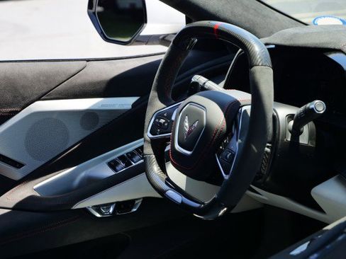 Used 2023 Chevrolet Corvette Z06 RWD image 44